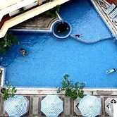 Hotel Grand Tiga Mustika