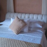 Cottonwood Hotel