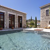 Mare Monte Luxury Suites
