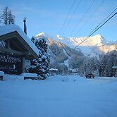 Timberline Lodges by Fernie Lodging Co