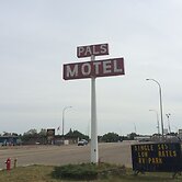 Pal's Motel