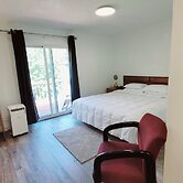 Ridgeview Motor Inn