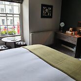 The Coach and Horses