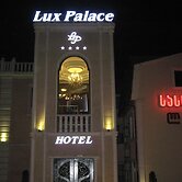 Lux Palace Hotel
