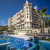 Royal Castle Design & SPA Hotel