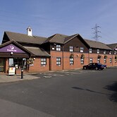 Premier Inn Walsall - M6 J10