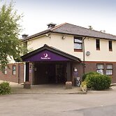 Premier Inn Caerphilly - Corbetts Lane