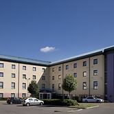 Premier Inn Thurrock West