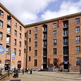 Premier Inn Liverpool City - Albert Dock