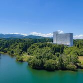 Mercure Toyama Tonami Resort & Spa