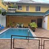 La Mamre Guest House