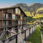 NH Collection Alagna Mirtillo Rosso