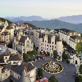 Mercure Danang French Village Bana Hills