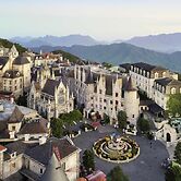 Mercure Danang French Village Bana Hills
