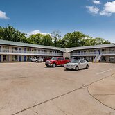 Motel 6 Attalla, AL