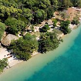 The Tropical Beach Resort