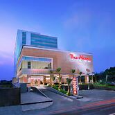 The Alana Hotel and Convention Center - Solo by Aston