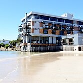 Hoedjiesbaai Hotel