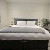 Quinlan & Cooke Boutique Townhouse