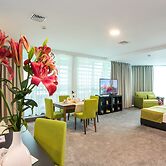 Earth and People Hotel & Spa