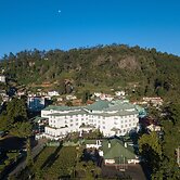 Araliya Green Hills - Where Historic Charm Mingles with Natural Beauty