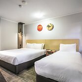 Nightcap at Jamison Hotel