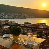 Panoramic Seaview Blue Nest - Stylish Getaway