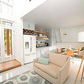 Elegant Chalet 2 Minutes From the Beach Ideal Families