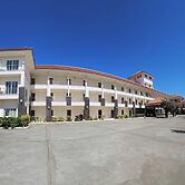 Grand Place Resort