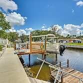 Swim, Fish & Relax: Port Richey Gem w/ Yard!