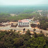 Shambhavi Hotel & Convention Centre