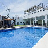 House with Terrace & Pool in Coyula