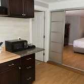 Knotty Pine