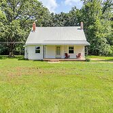 Near Hiking & Historic Sites: Jackson Home w/ Yard