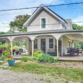 Private Heated Pool: Family Cottage in Plymouth!