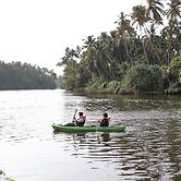 view point villa by kadavu