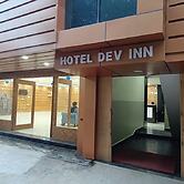 Hotel DEv Inn