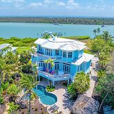 Raptiva Captiva Island 3 Bedroom Home