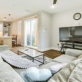 Modern Home w/ Private Yard in Northeast H-town!