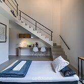 YHD - Condominium With Pool Near Ufsc Located in Carvoeira, This Condo