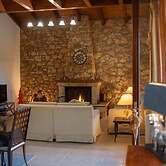 Villa Nausika - Tranquil Peloponnese Stone Nest