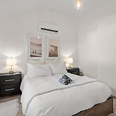 Nalu Retreat Lakeside