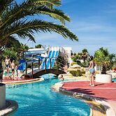 Beach Mobile Home With Terrace