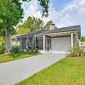 Pet-friendly Home w/ Lanais, Near Dtwn Tampa!