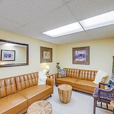 Walk to Happy's Inn & Lake Access: Libby Apartment