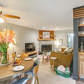 Twin Lakes Retreat: Lake, Pool & Golf Access!
