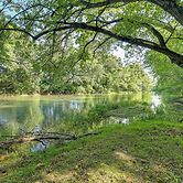 Creekside Nature Escape in Southwest Missouri