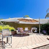 Unwind Pasadena Getaway Group Retreat House