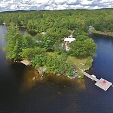 432 Weslemkoon Lake 4 Bedroom Cottage