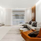 Three BR Spacious & Luxurious Flat in Hittin